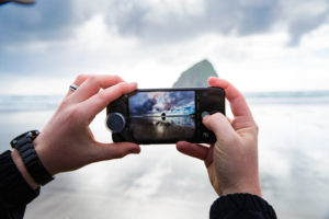 Read more about the article Five Ways Getting the Most of Your Smartphone this Summer