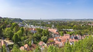 Read more about the article Finding the Ten Best Neighborhoods for Green Homes