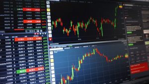 Read more about the article Why is MetaTrader4 so Popular?