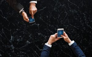 Read more about the article Xiaomi Mi 8 is Putting its Answer to Apple’s iPhone X on the Market