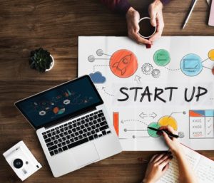 Read more about the article If You Have the Choice Between Small Business and Individual Health Insurance, Which is Better?