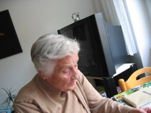 Read more about the article Research on Alzheimer’s Links to Sleep and Other Behaviors