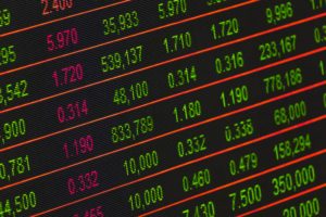 Read more about the article Adam Shapiro of YAHOO Finance Discusses the Fourth Quarter on the Price of Business