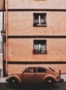 Read more about the article Taking a Look Back at the VW Beetle