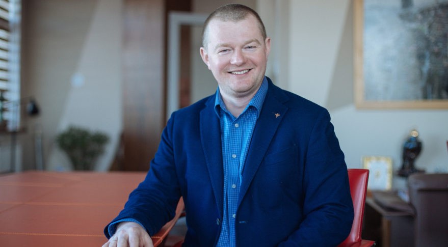 You are currently viewing Max Polyakov Contemplates Joining Satellite Manufacturing Business