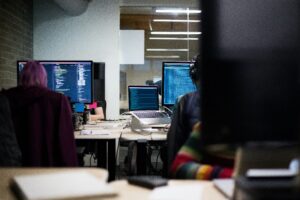 Read more about the article The AI Threat: On Par with Nuclear War and Pandemics According to Experts
