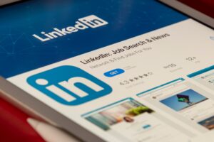 Read more about the article Grow Your Business With LinkedIn
