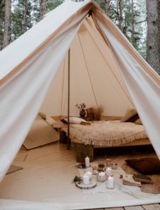 Read more about the article Glamping: The Ultimate Way To Enjoy Nature