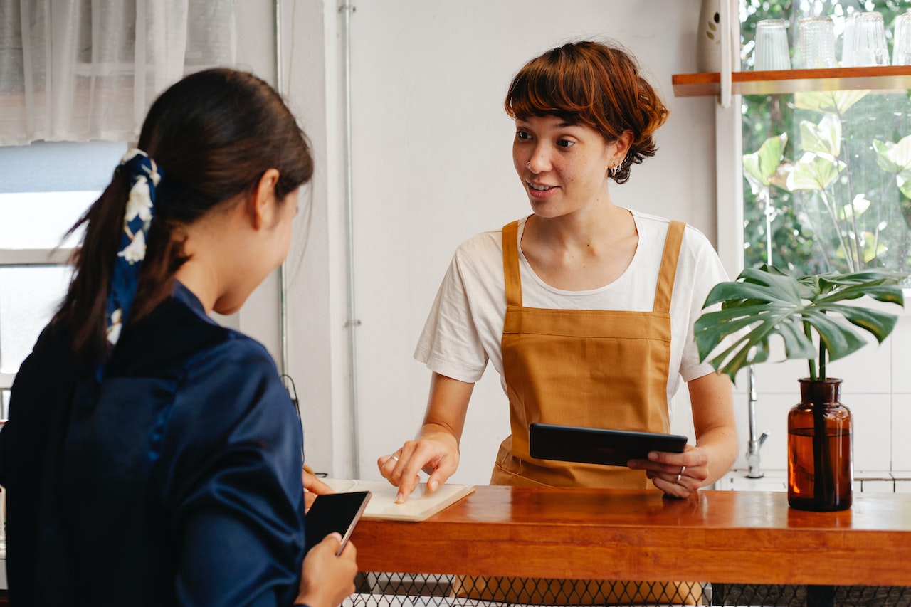 You are currently viewing How Small Businesses Can Compete With Large Ones
