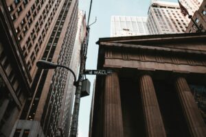 Read more about the article Unboxing a Very Complicated Wall Street