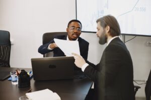 Read more about the article The Problem With Business Consultants