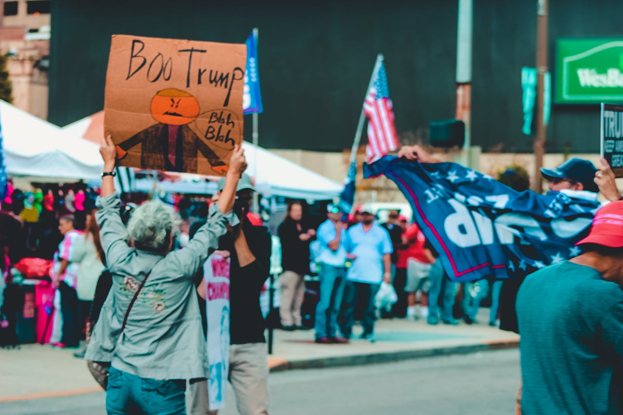 You are currently viewing The GOP Revolt Against Donald Trump
