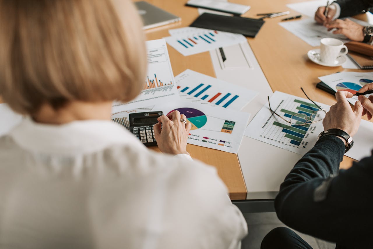 You are currently viewing How To Stay Ahead of Financial Relief Programs for Business