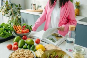 Read more about the article Super Nutrition for a Super You — the Power of Bioactive Living