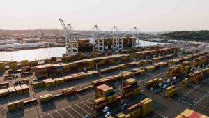 Read more about the article Tariff Increases on Cars, Tariff Cuts on Scotch Announced, but the Courts Said No – What Next?